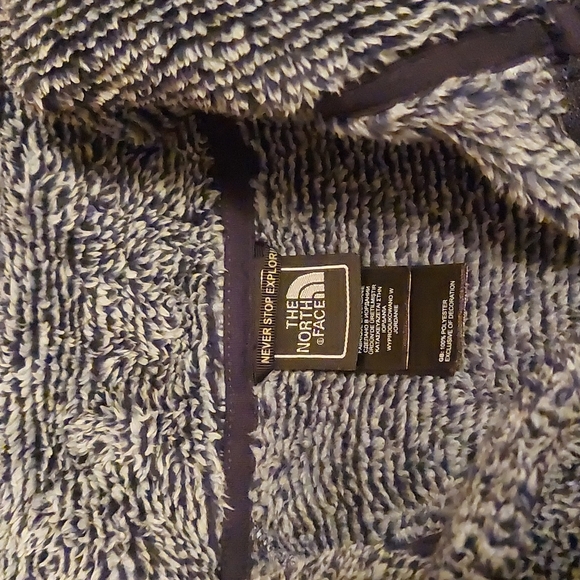 The North Face Jacket *Final Price* - Picture 2 of 9